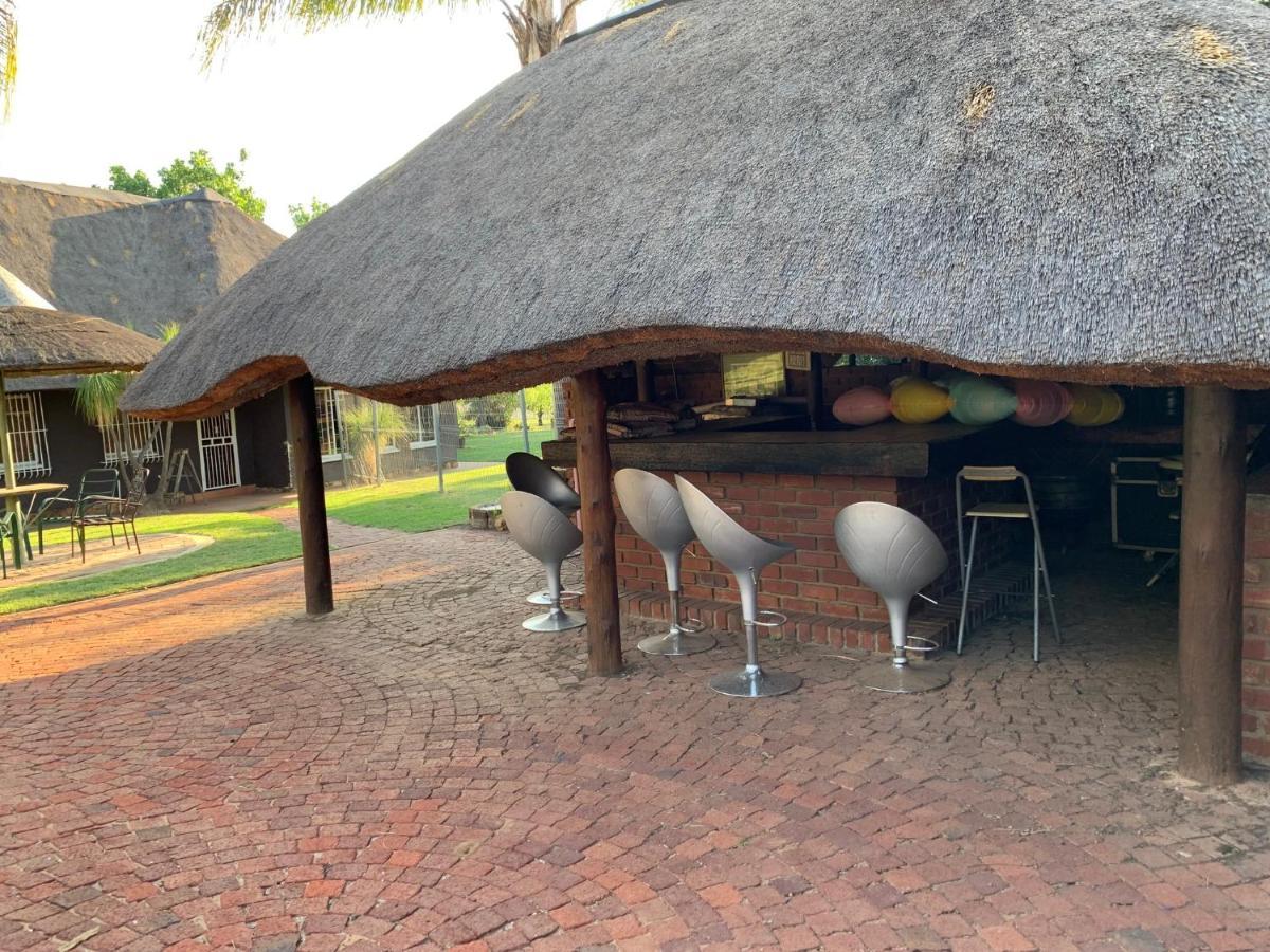 Sunset Cottage at Viva Connect, Cullinan Meule Esterno foto